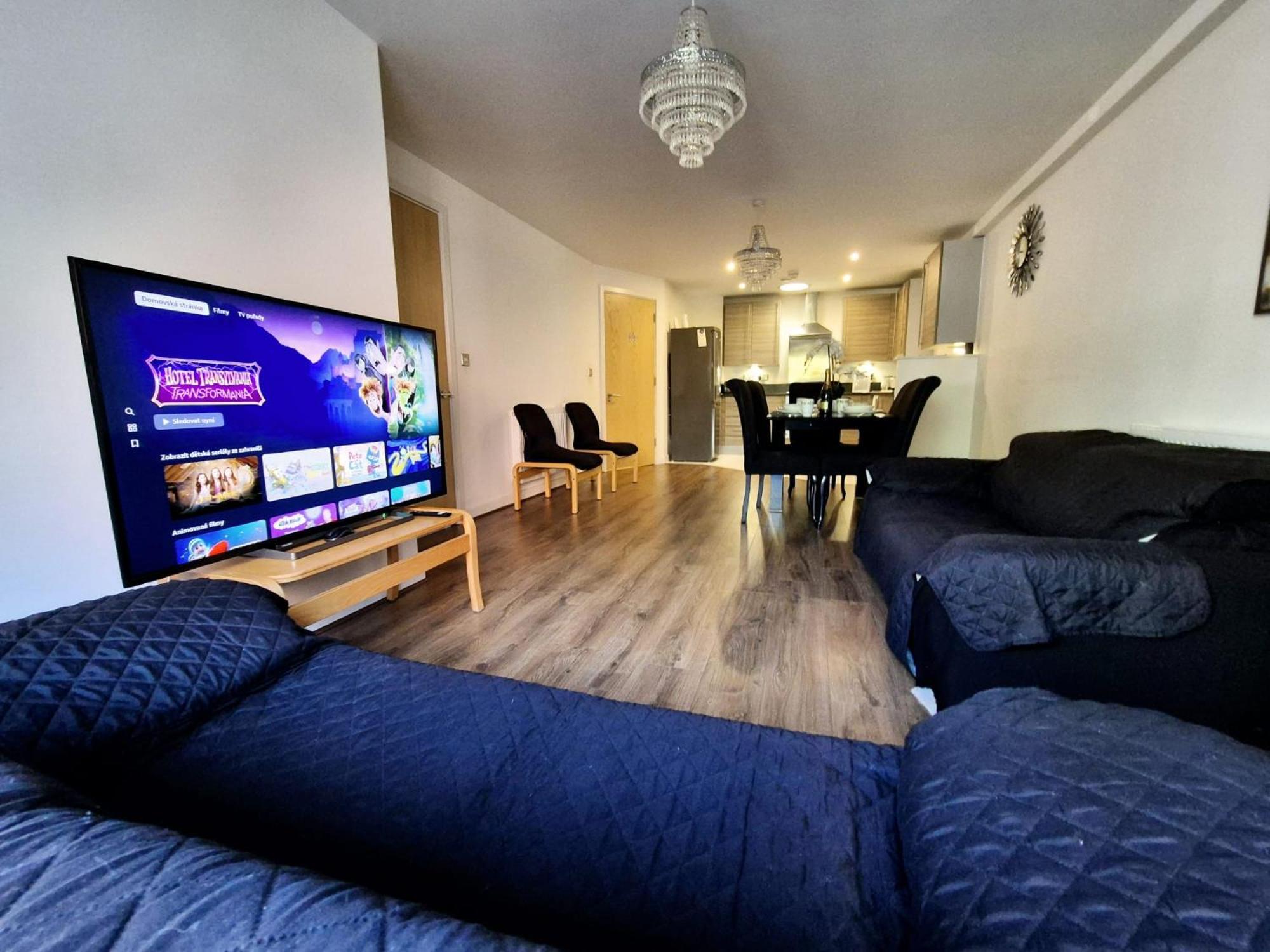 Explore London: 2 Bedroom House In Wood Green Екстер'єр фото
